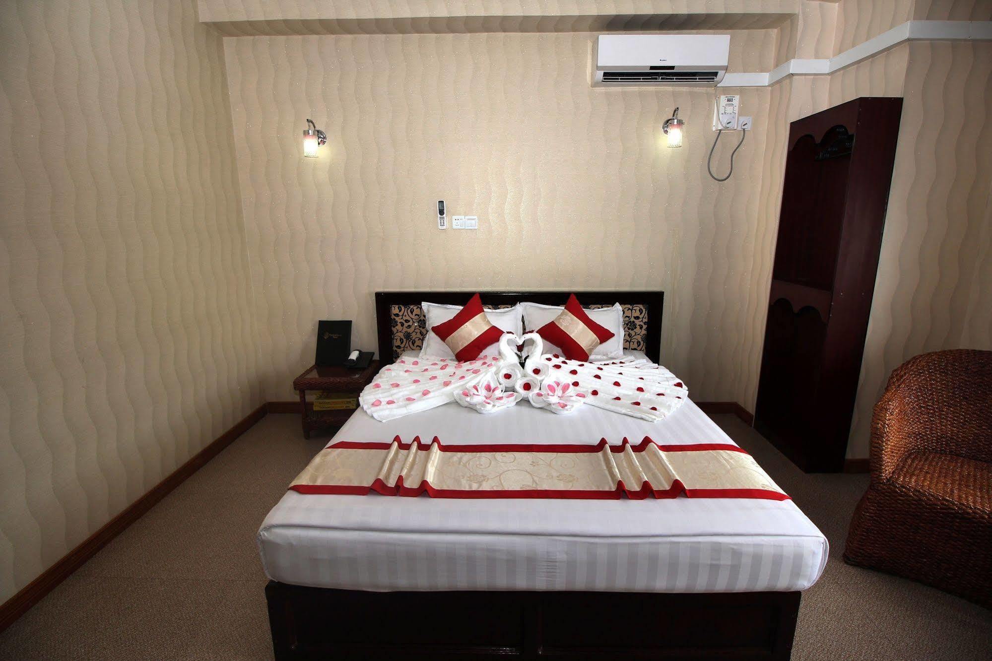 Diamond Crown Hotel Gyogon Kültér fotó